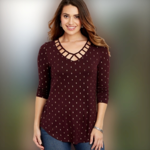 Maurices 24/7 Cage Weave 3/4 Sleeve Top - Picture 1 of 6
